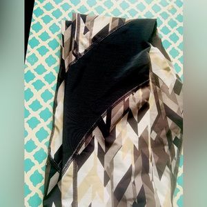 Nike leggings size medium black grey cream. Nice leggings nothing wrong DRI FIT